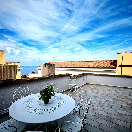Casa Sa Domo De Nonna Nel Castello Nyaraló Castelsardo